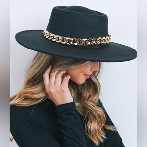 Black Felt Wide Brim Hat w/ Golden Chain Link Accent